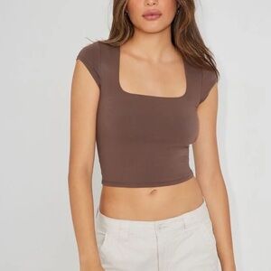 Garage Square Neckline Tee | M
